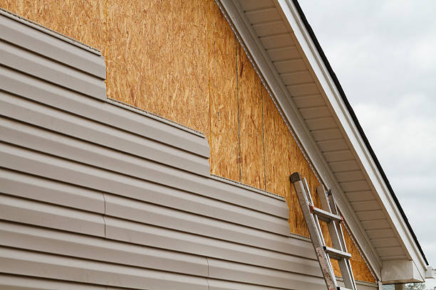 24/7 Emergency Vinyl Siding experts in Clarksburg, OH